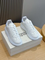 Alexander McQueen couple's luxury brand popular all-match white shoes wide-leg retro sneakers with original box