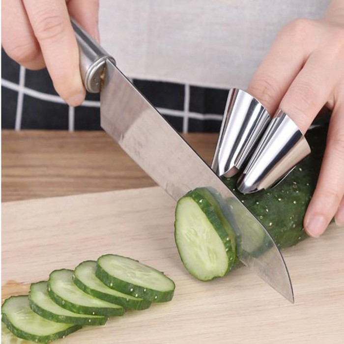 Stainless Steel Vegetable Cutting Finger Guard Nut Edamame Peeler Finger Guard Vegetable Cutter