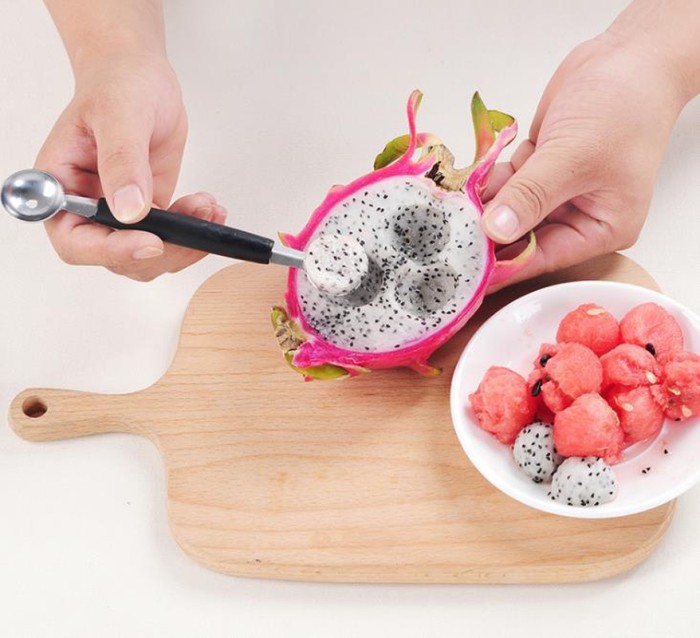 Doubleheaded Stainless Steel Watermelon Ball Digger Multifunction Fruit Scoop Ice Cream Scoop