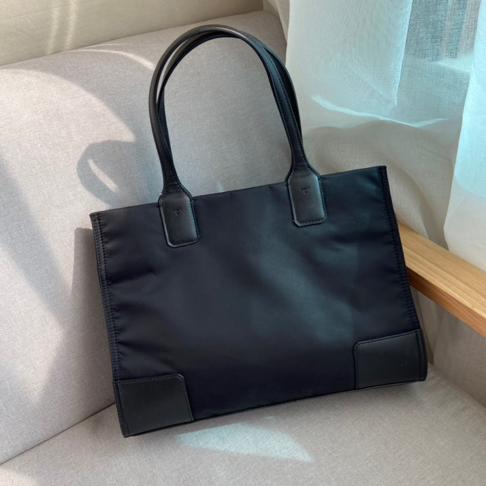 tory burch plastic tote