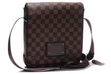 LV handbags AAA Men-009