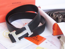 Super Perfect Quality Hermes Belts(100% Genuine Leather)-175