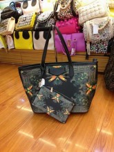 Givenchy Handbags AAA-020