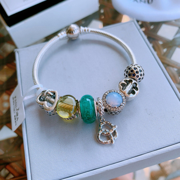Pandora Bracelets 012