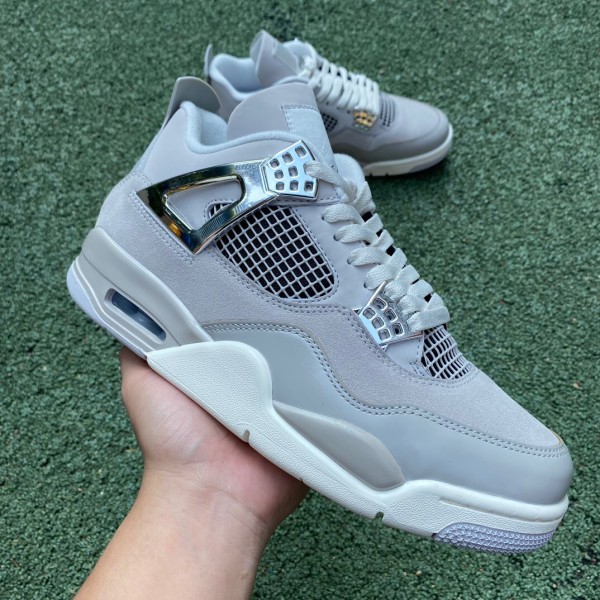 Air Jordan 4 WMNS “Frozen Moments ”