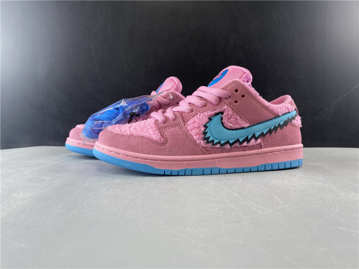 SB Dunk Low Grateful Dead Bears Opti Yellow  CJ5378-700