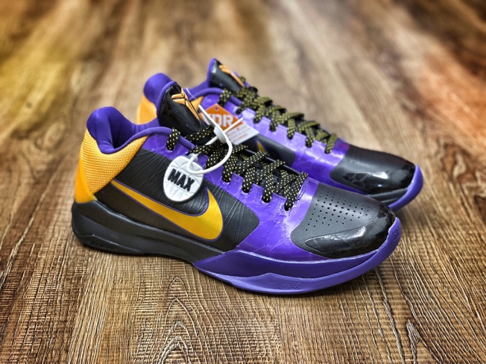 NIKE KOBE 5