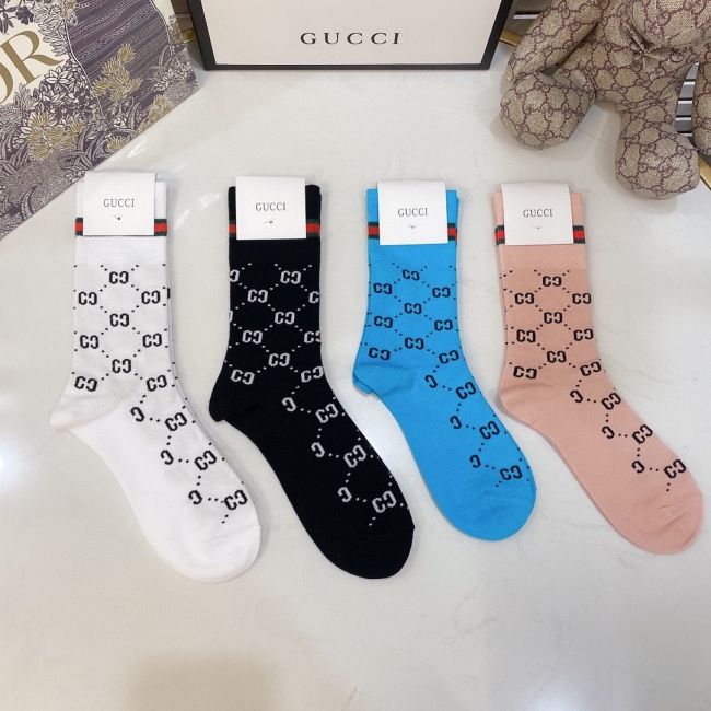 Socks 4pieces