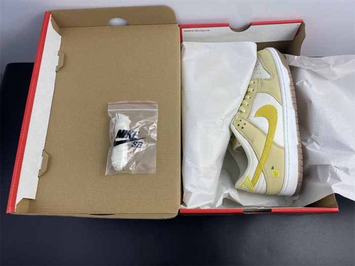 Nike SB Dunk Low Lemon Drop DJ6902-700