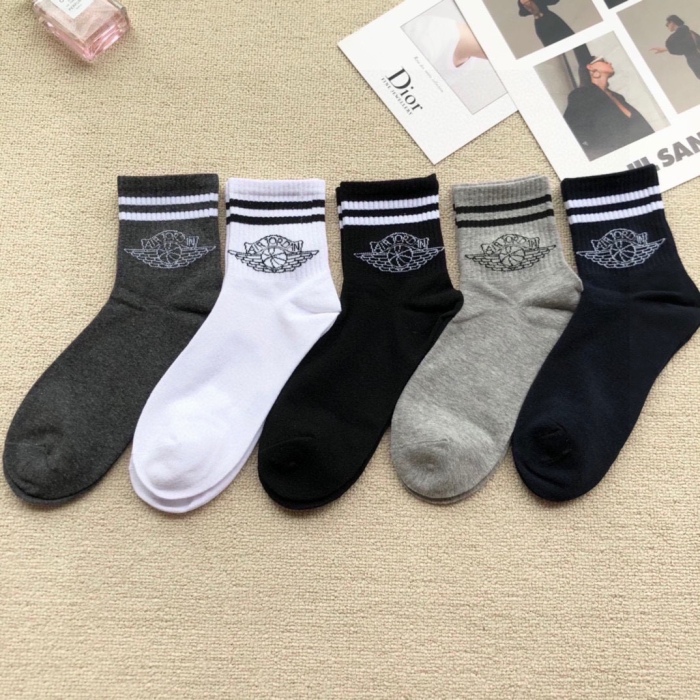 Socks 5 pairs