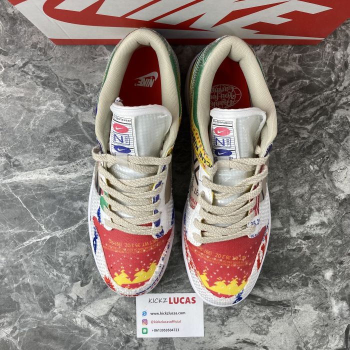 Dunk Low SP “Thank You For Caring” DA6125-900