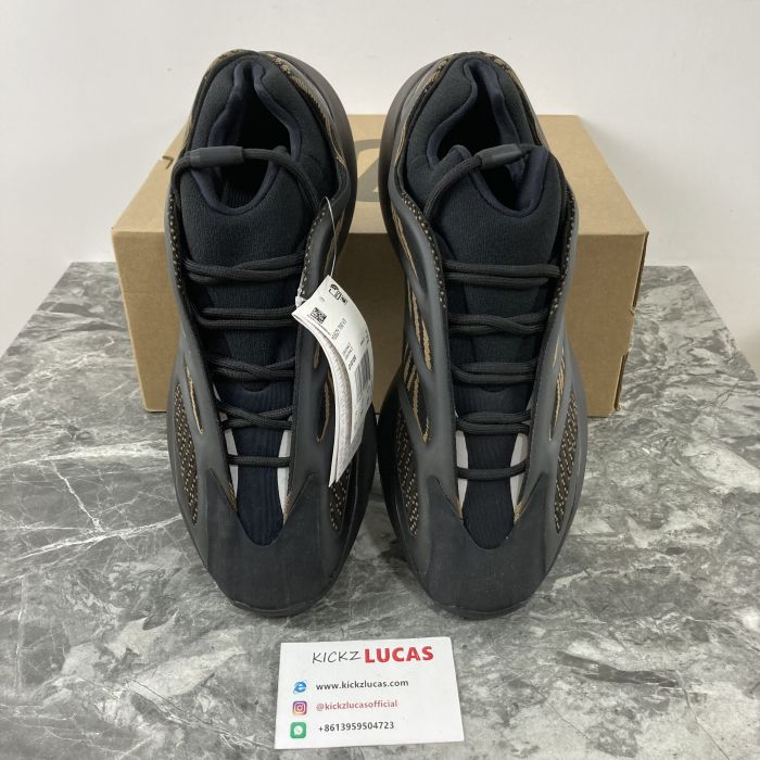 Yeezy 700 V3 Clay Brown GY0189