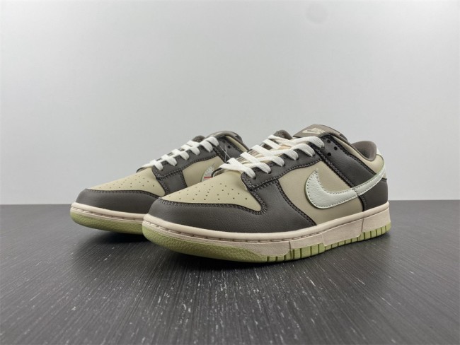 Dunk Low Khaki FB4960-210