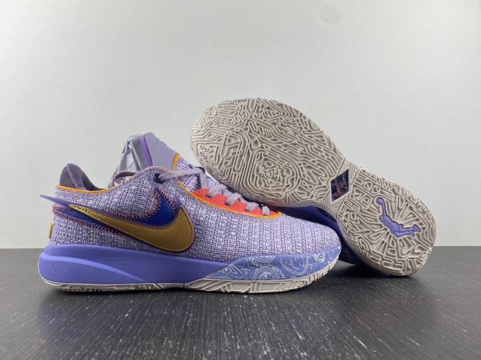 LeBron 20 Violet Frost  DJ5423-500/DJ5422-500