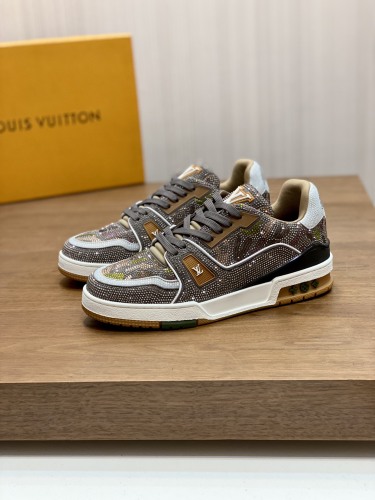 Men L*ouis V*uitton Top Sneaker Trainer KL230315-17