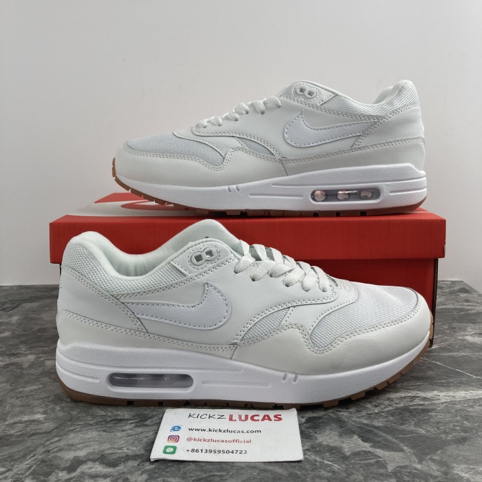 Air Max 1 White Gum Sole  AH8145-109