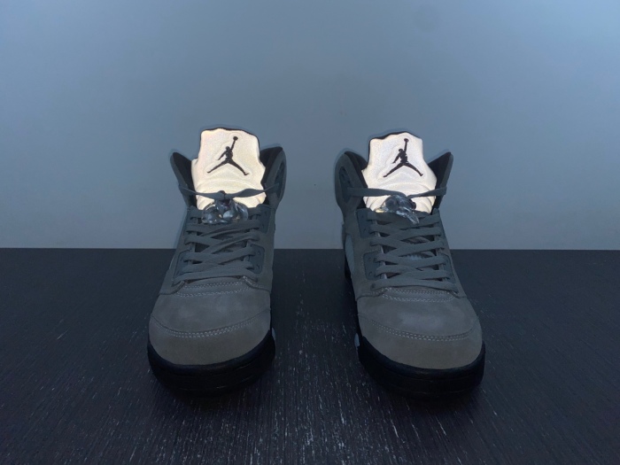 Air Jordan 5 Retro SP A Ma Maniére Light Bone  FD1330-006