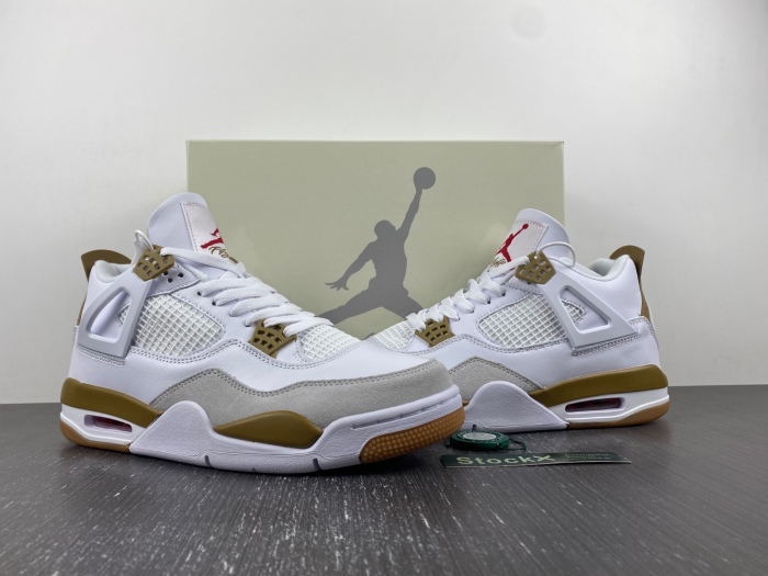 Air Jordan 4 Retro SB Pine Glod DR5415-120