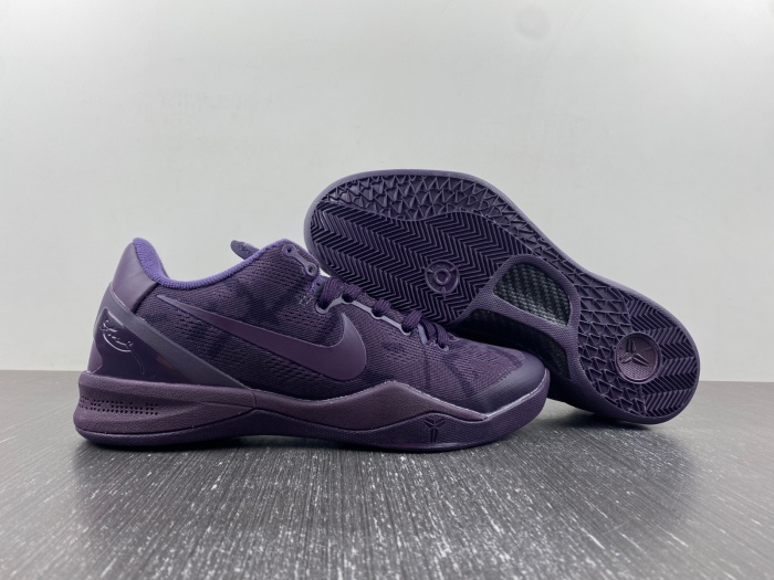 Kobe 8 Black Mamba Collection Fade to Black  869456-551