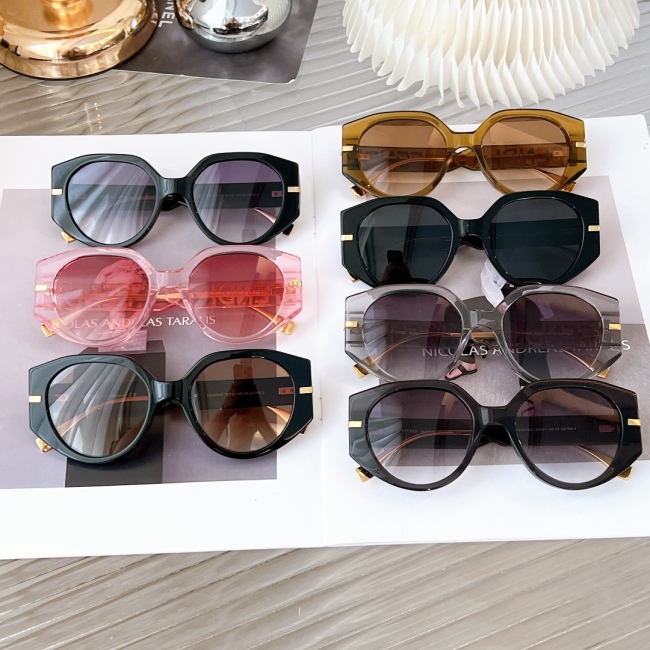 F*endi Glasses XX 20230706-24