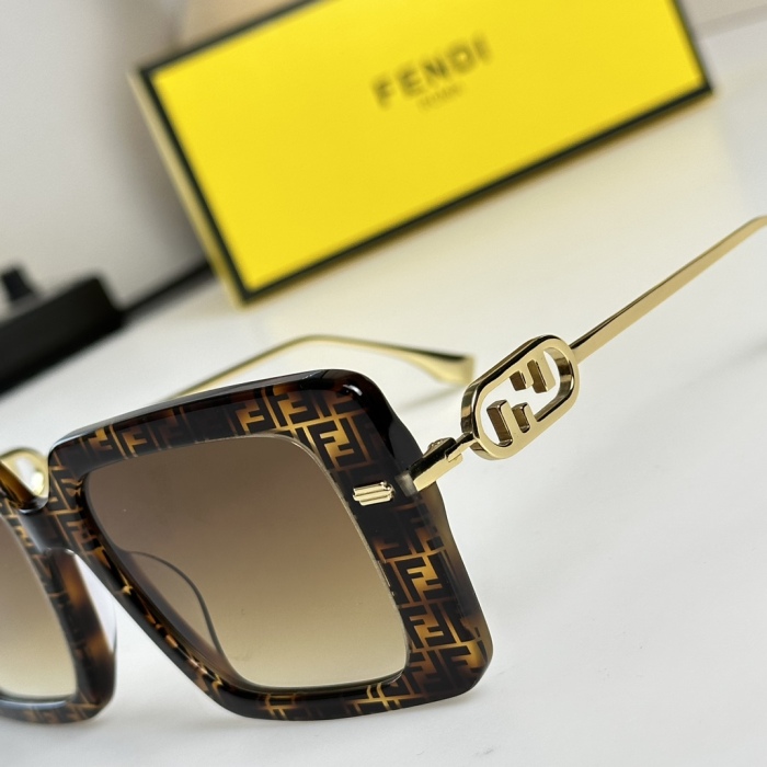 F*endi Glasses XX 20230711-73