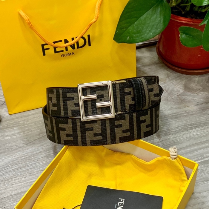 F*endi Top Belts  AT 20230904-89