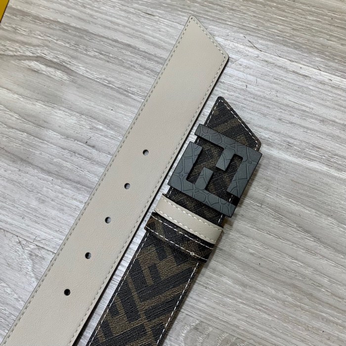 F*endi Top Belts  AT 20230905-14