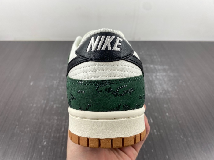 Dunk Low Green Snake FQ8893-397