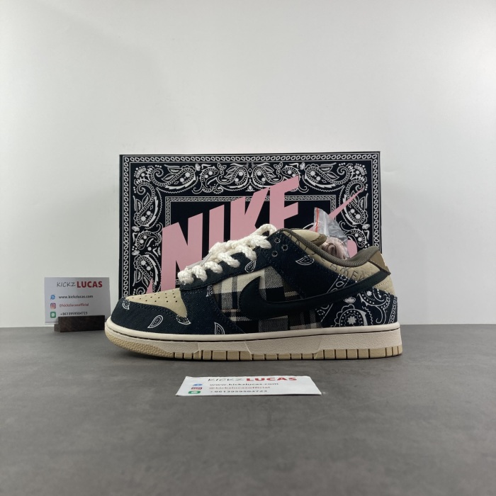 Travis Scott x Nike SB Dunk Low CT5053-001