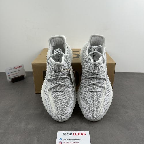 eezy Boost 350 V2 Static (Non-Reflective) EF2905