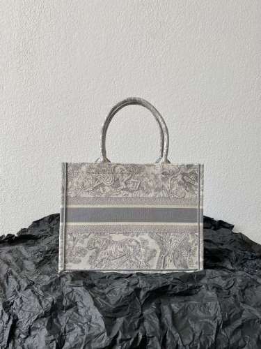 D*ior Handbag Top Quality HT 20231017-62 41.5*38*18 cm