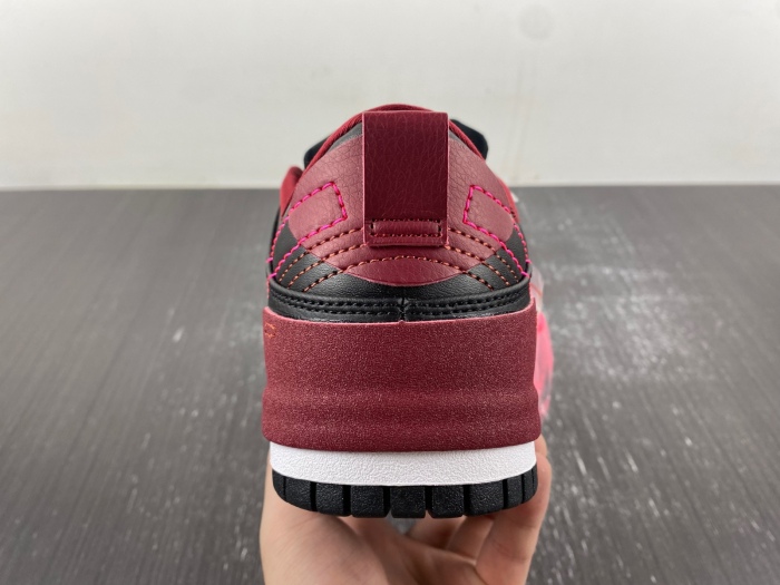 Dunk Low Disrupt 2 Black Dark Beetroot DH4402-003