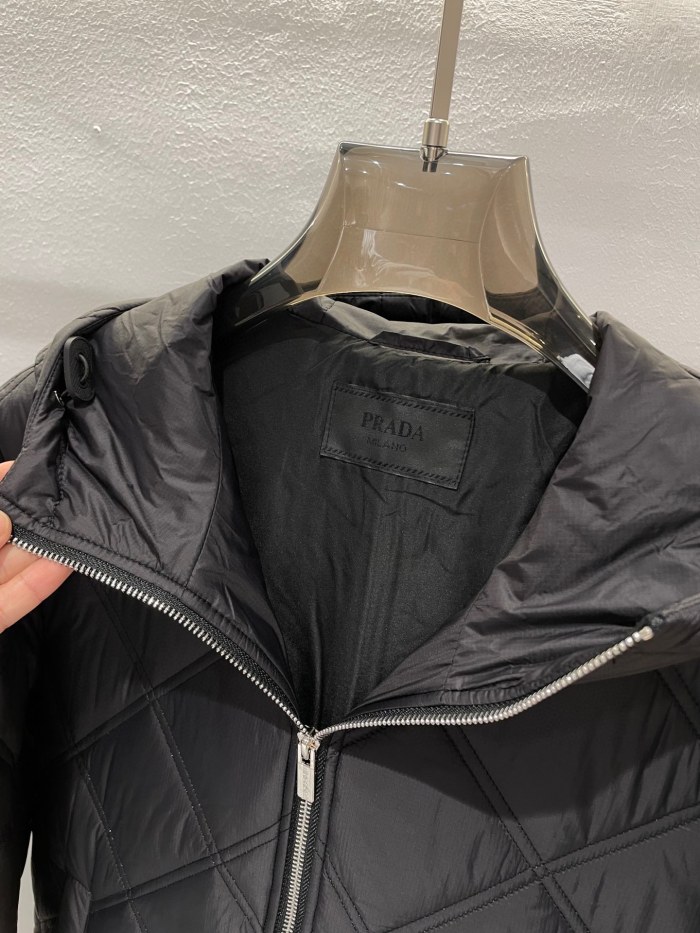 P*rada Down Coat Top Quality D17 20231113-31