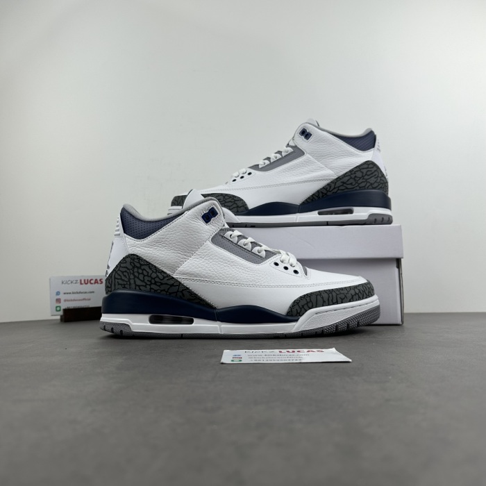 Air Jordan 3 Retro Midnight Navy CT8532-140