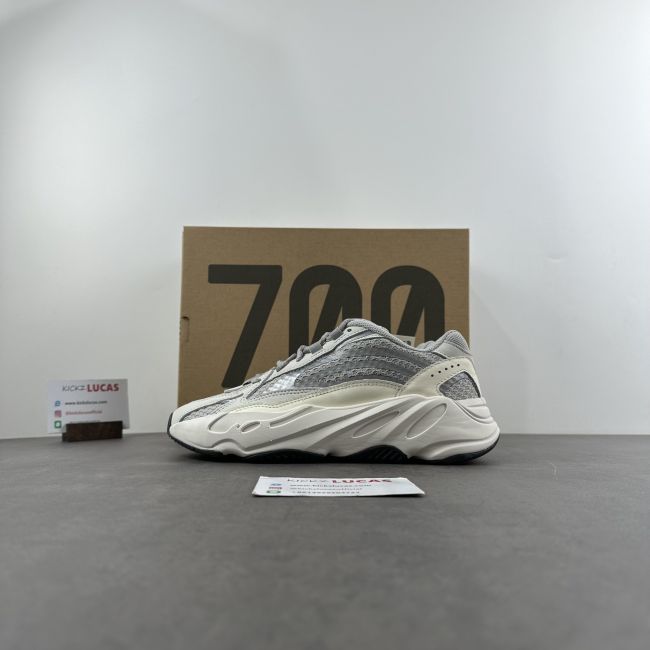 Yeezy Boost 700 V2 Static  EF2829