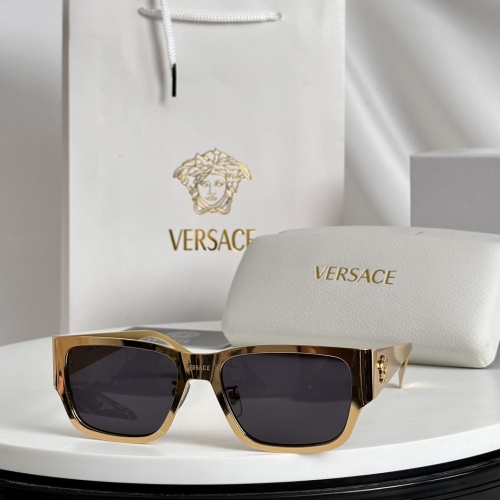 V*ersace  Glasses Top XX 20240802-35