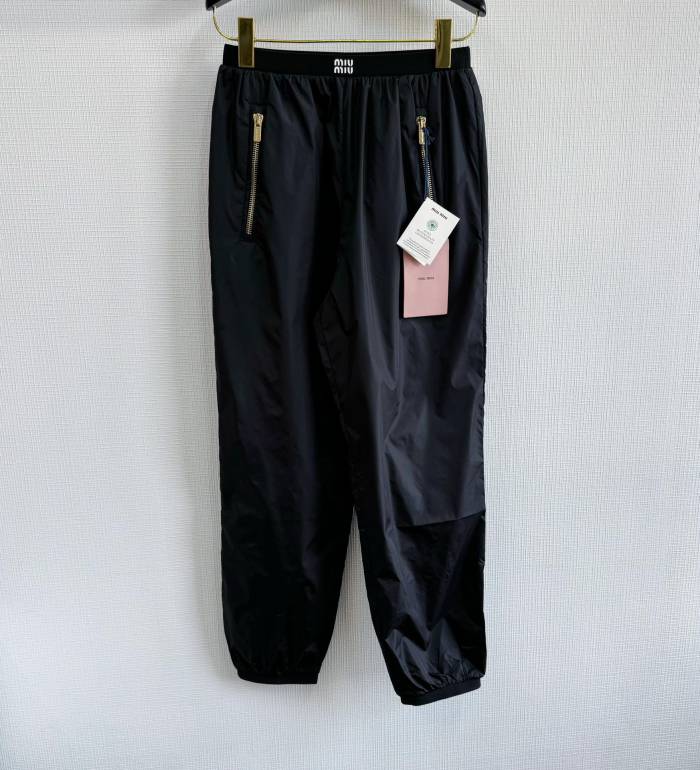 M*iu -shirt Pants Quality D17 20240806-39