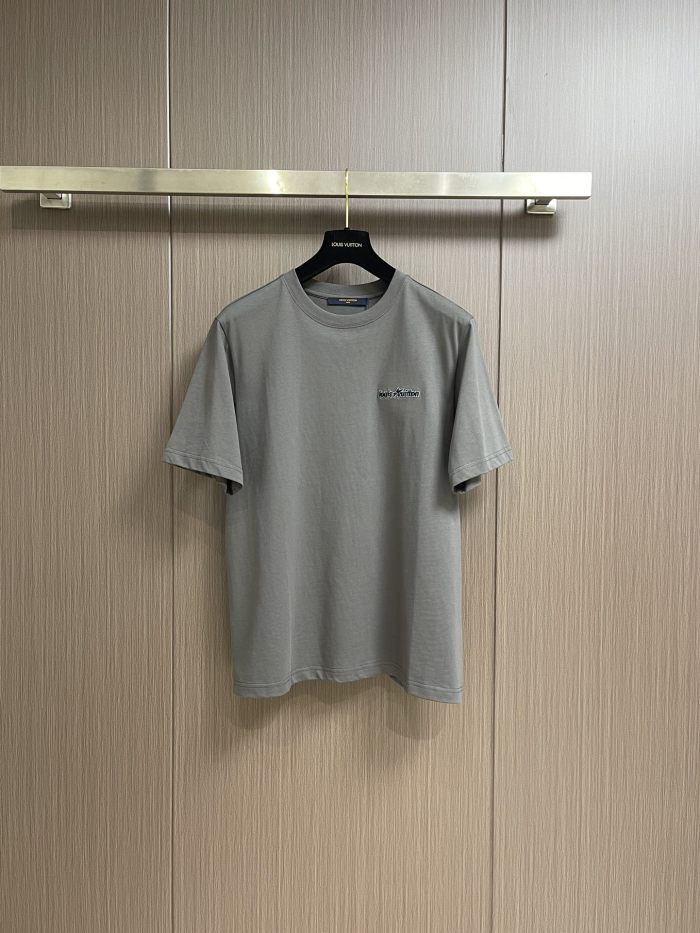 L*ouis V*uitton  T-shirt Top Quality D17 20240826-17