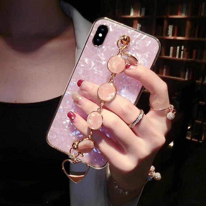Elegant Shiny Phone Case With Emerald Chain Heart Strap