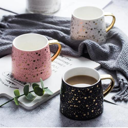 Chic Gold Dotted Coffee Mugs