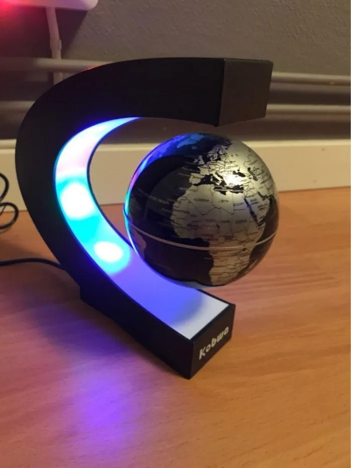Magnetic Floating Globe