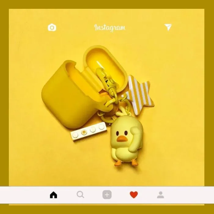 Cute Yellow Duck And Striped Star Apple Airpods Protective Case Cover