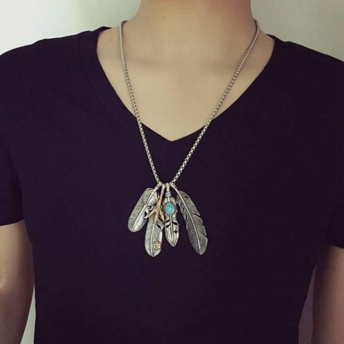 Vintage Eagle Claw Feather Necklace