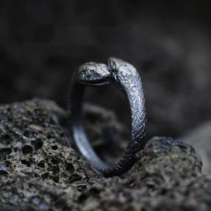 Mythical Double Head Snake Ring