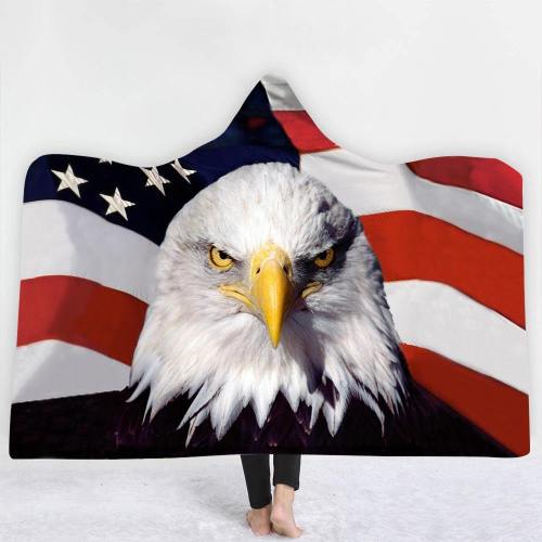 Exclusive: Usa Eagle Hooded Blanket