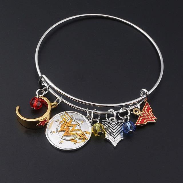 Wonder Woman Diana Bracelet Keychain Necklace Cosplay Accessories Prop