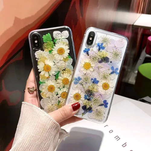 3D Real Dried Daisy Pressed Flowers Silicone Phone Case