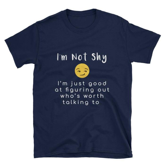  I'M Not Shy  Short-Sleeve Unisex T-Shirt (Black/Navy)