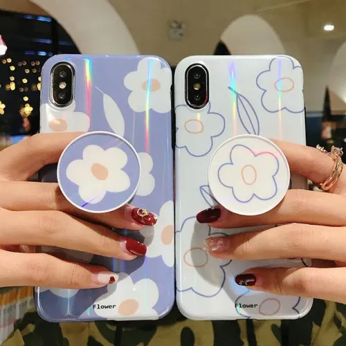 Korean Style White Flowers Phone Case With Matching Phone Grip & Stand