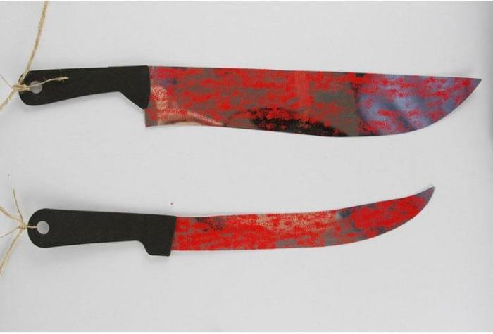 Halloween Decoration Plastic Blood Knife Tools Sets Horror Spooky Haunted House Hanging Knife